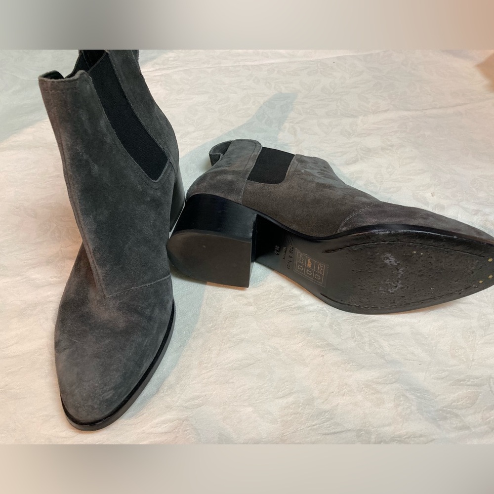 Rag&Bone Chelsea Suede Booties